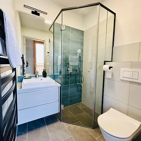 Zengo 11 Kekfrankos Apartman, Apartmán