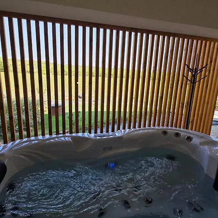 Lägenhet Zengo 11 Kekfrankos Apartman,